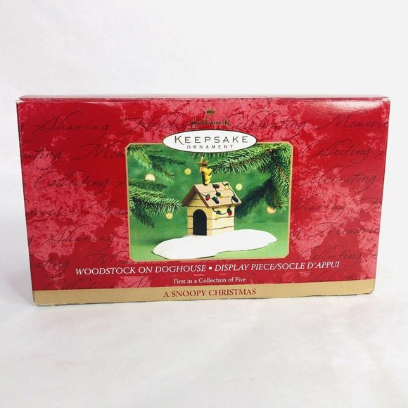 Hallmark Woodstock on Snoopys Doghouse Display Pie - Picture 12 of 12